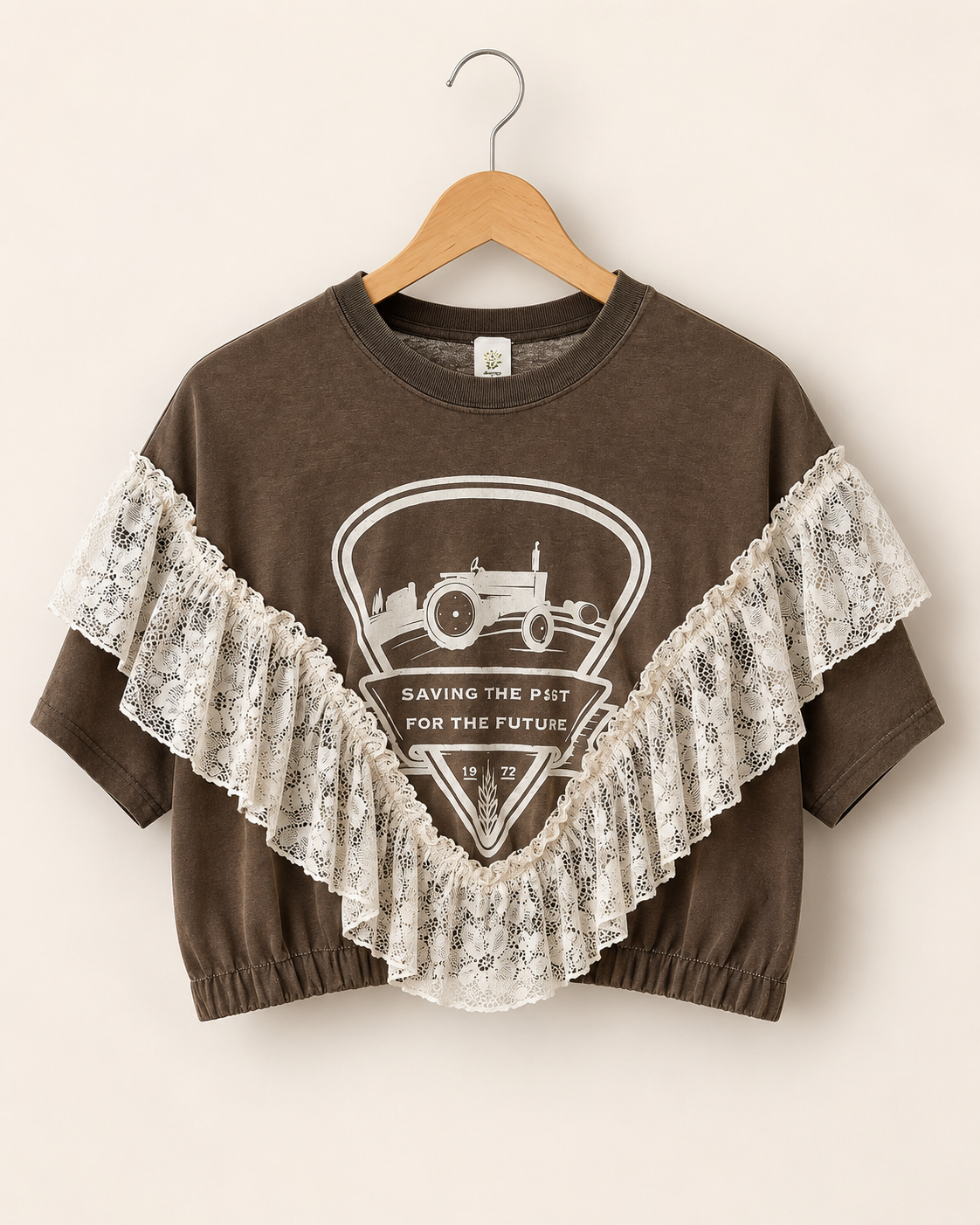 🤎 Vintage Lace Tractor Tee